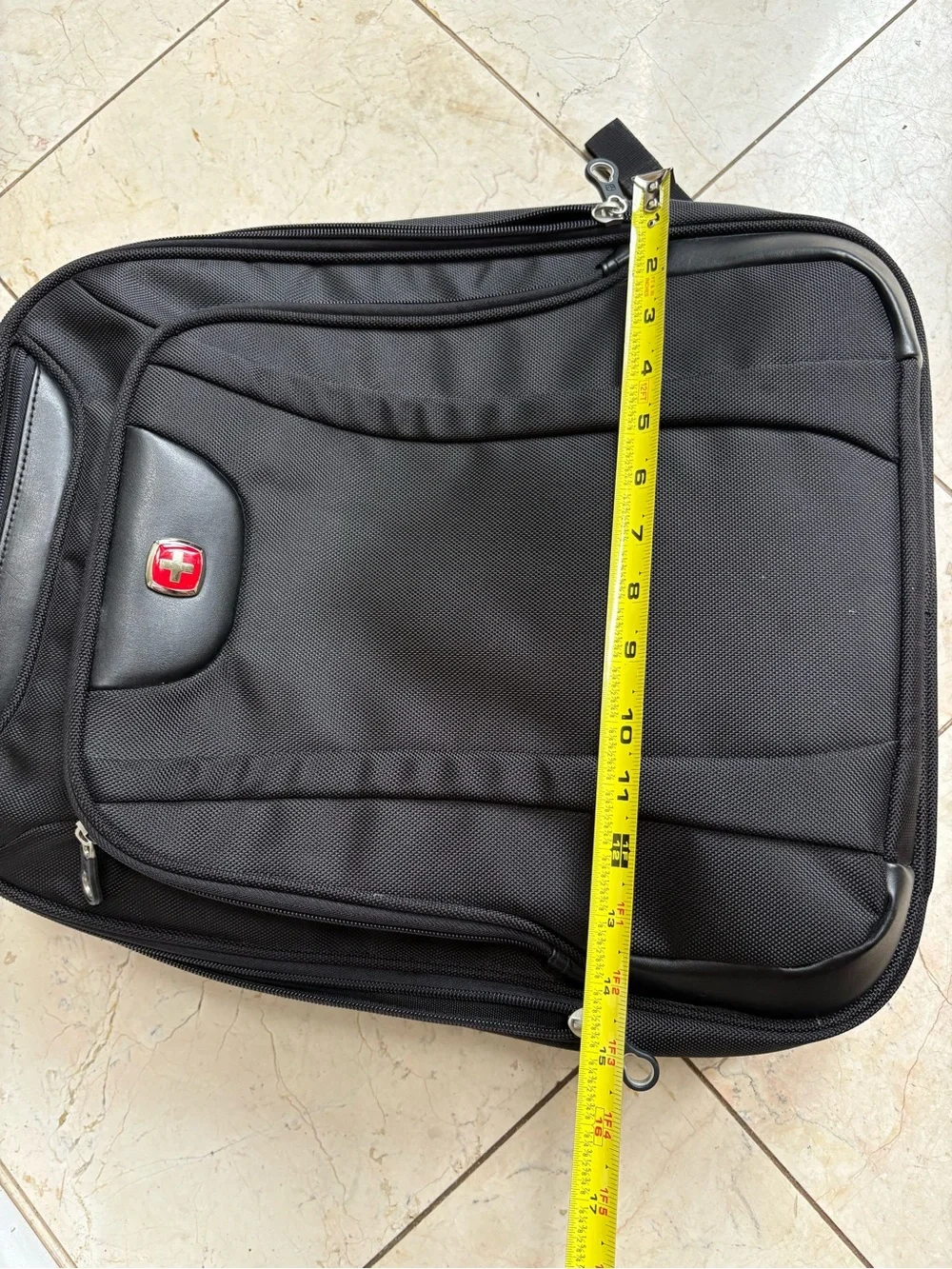 Swiss Gear Black Men's Laptop Backpack - Durable Commuter Bag